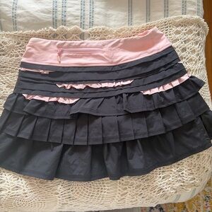 Lululemon Athletica Pink and Black Layered Mini Skirt